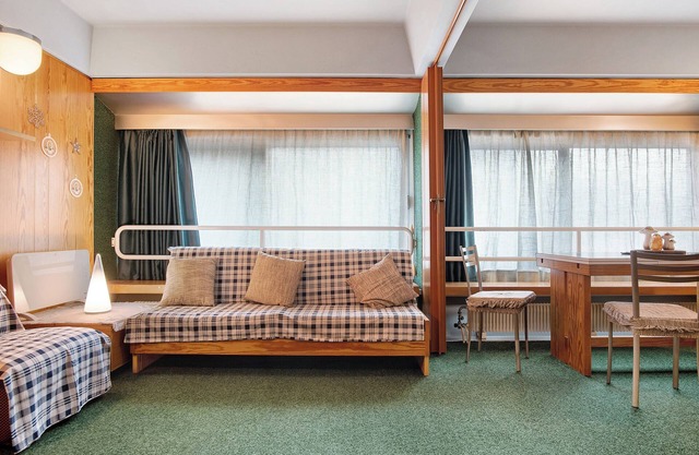 Apartment "Nives" with Mountain View, Indoor Pool and Wi-Fi