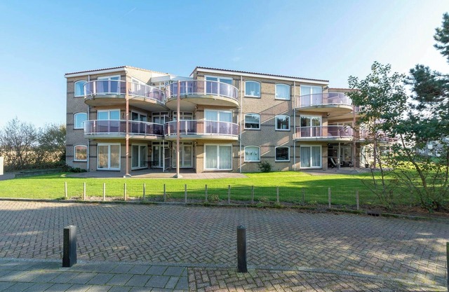 Apartment in Julianadorp near the Beach