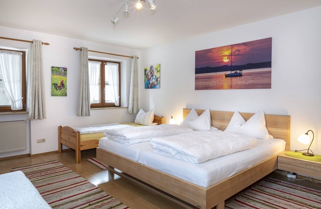 Apartment no. 1 with mountain view, 57m², large triple bedroom and new bathroom