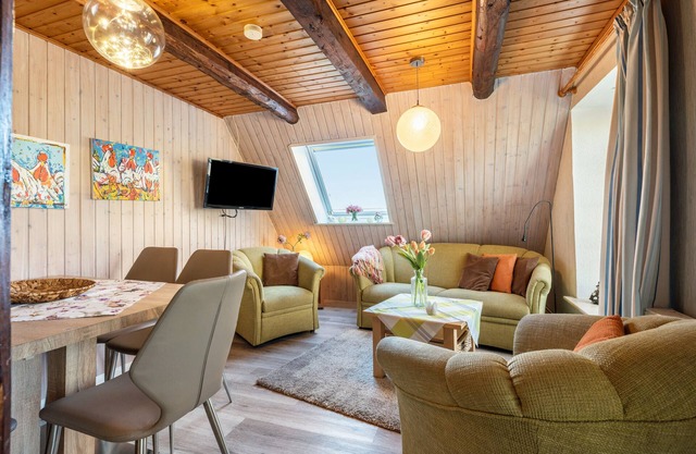 Apartment 'Nordwind' with Private Terrace, Shared Garden and Wi-Fi