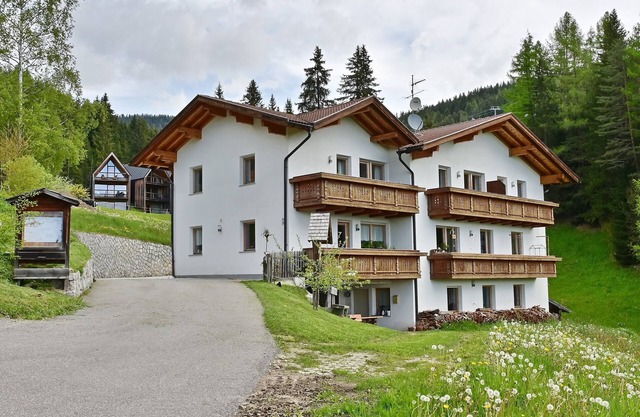 Apartment 'Obermüllerhof 2' with Mountain View, Shared Garden and Wi-Fi