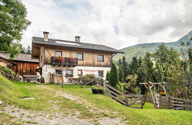 Apartment "Obertegghof Schartenblick" with Mountain View, Private Terrace & Wi-Fi