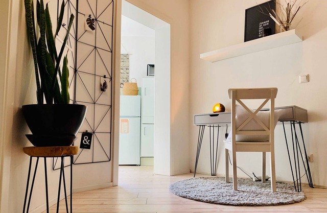 Apartment Oberwinter, near Bonn - 2 rooms plus kitchen plus bathroom