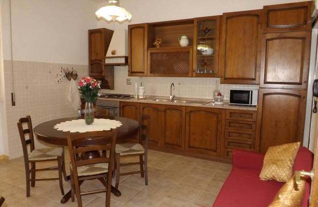APARTMENT " OF FLOWERS " NEAR TO THE CENTRE OF FLORENCE