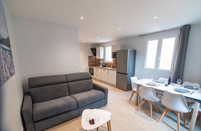 Apartment of standing Scandinave type