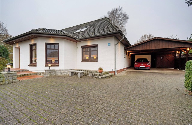 Apartment 'Offenbüttel' with Private Terrace, Shared Garden and Wi-Fi