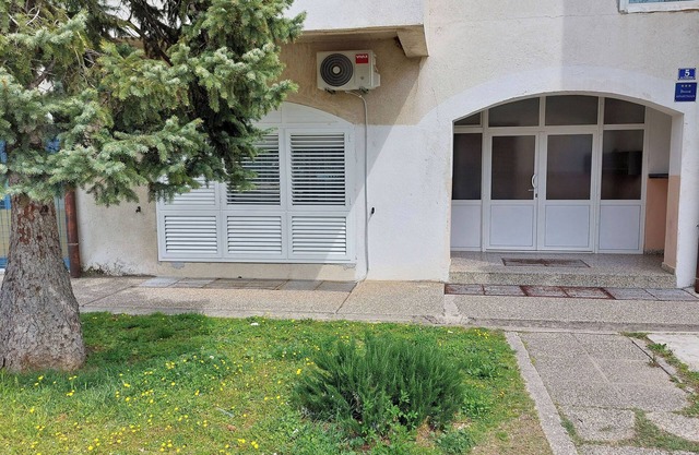 Apartment Oliva (91891-A1) - Knin