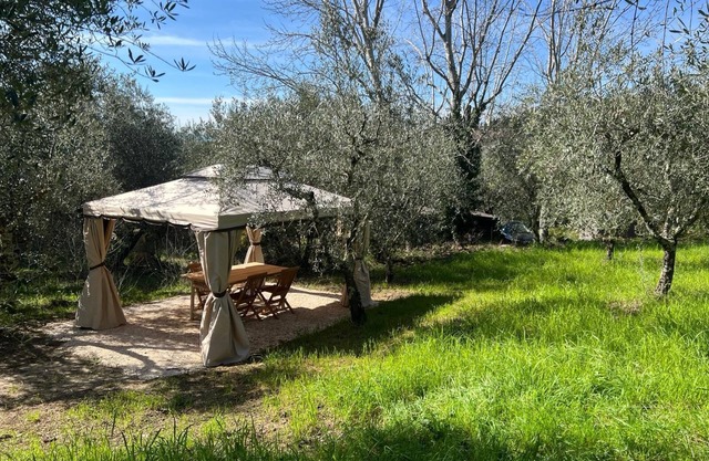 Apartment "Olive Garden Loft - Settignano" with Shared Garden and Wi-Fi