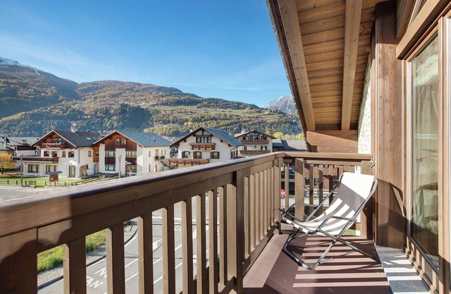 Apartment "Olympic Chalet 12 13" near Slopes with 2 Balconies & Wi-Fi
