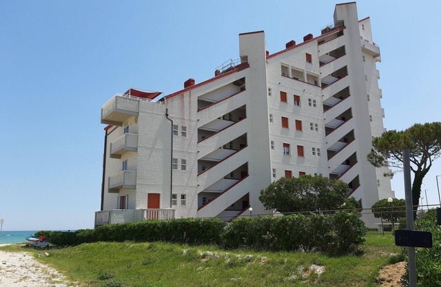 Apartment on Marche Coast with Sea Views