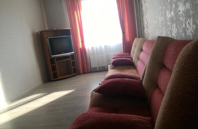 Apartment on Minusinskaya 6