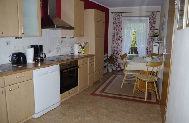 Apartment on the 1st floor. Only 10 minutes walk to the town center.