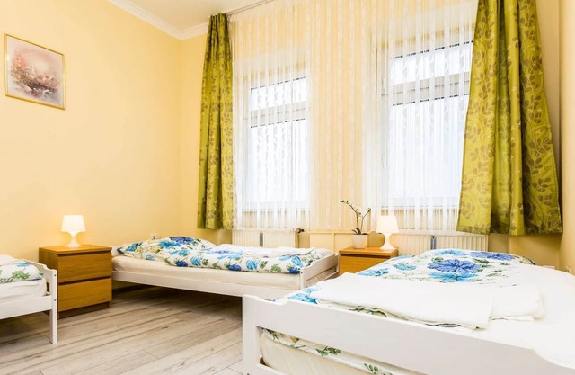 Apartment on the ground floor (W4) - 3 single beds