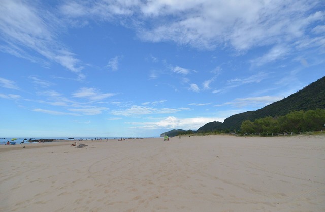 Apartment on the Trengandin Beach by Just Room