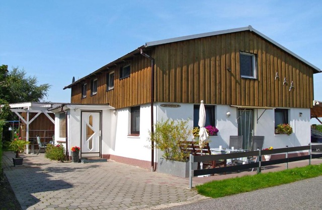 Apartment Osterende-2 by Interhome