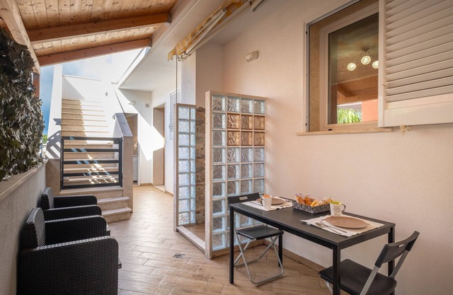 Apartment 'Over The Top - Lu Sule' with Private Terrace, Wi-Fi and Air Conditioning