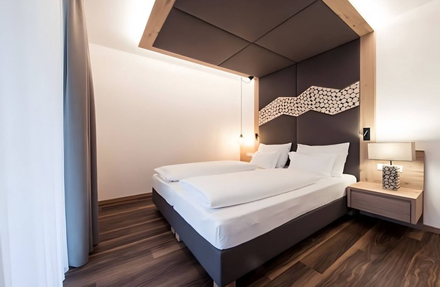 Apartment 'Panorama - Die Panoramasuite' with Mountain View, Private Terrace and Wi-Fi
