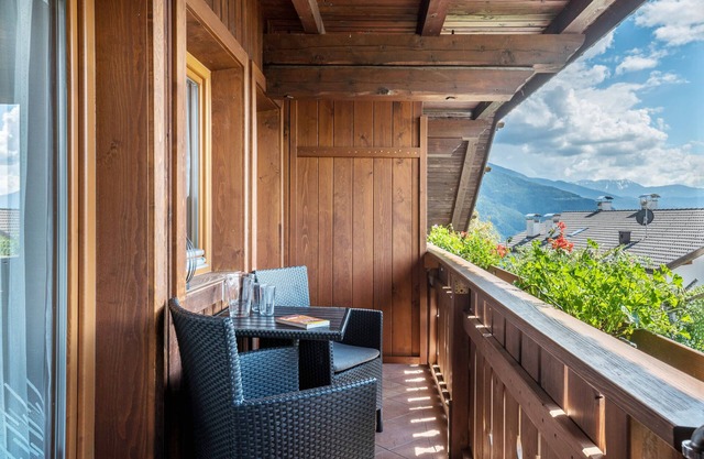 Apartment 'Panoramablick' with Mountain View, Shared Garden and Wi-Fi