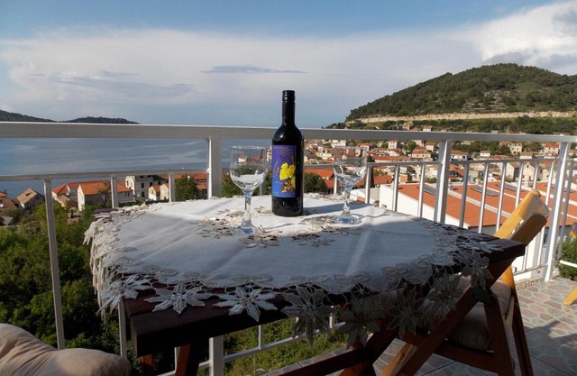 Apartment Pečarević - a holiday with a stunning view