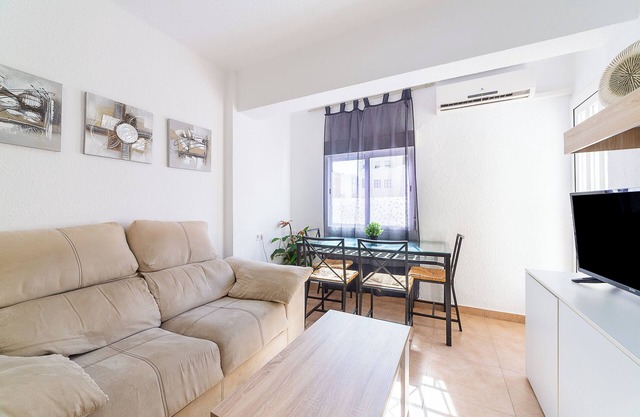 Apartment 'Piso En El Zapillo' with Sea View, Wi-Fi and Air Conditioning