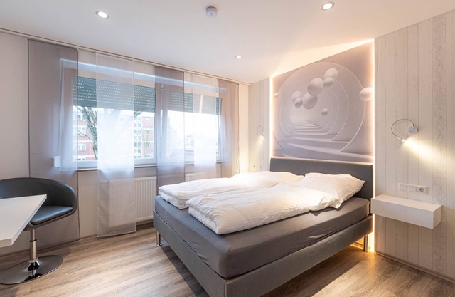 Apartment-Private Bathroom-Garden view-Zimmer 202