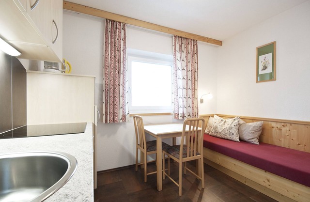 Apartment-Private Bathroom-Garden view-Top 5