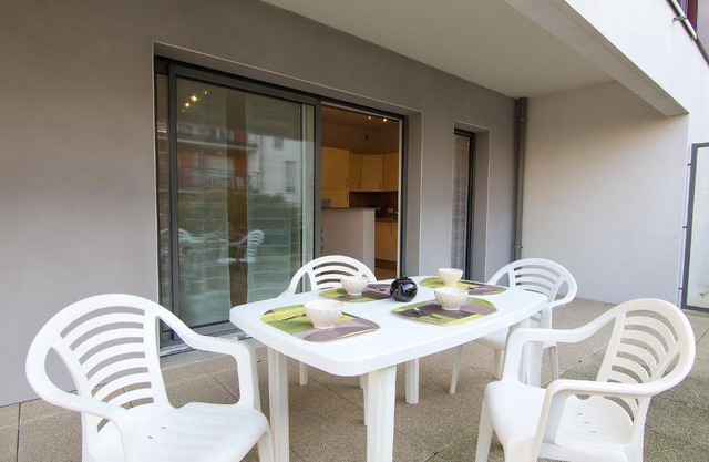 Apartment Quai Malo by Interhome