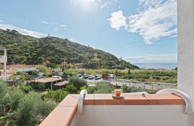Apartment “Ramerino” close to the Beach with Sea and Mountain View