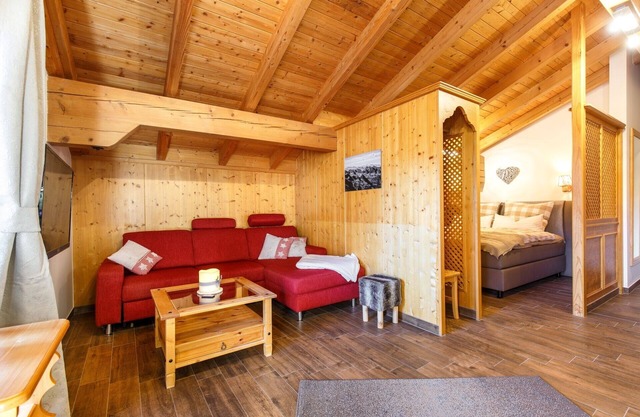 Apartment Rauschberg 59 sqm, 1 sep. Bedroom, 1 living room, balcony, max. 2 pers