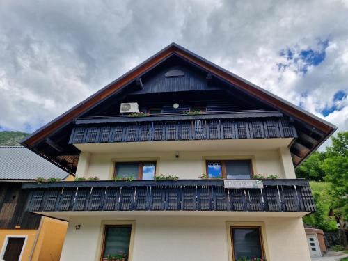 Apartment Ravnik Brod 13