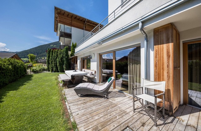 Apartment 'Residence Latemarblick' with Mountain View, Private Terrace and Whirlpool