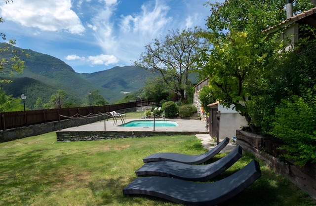 Apartment 'Roble' with Mountain View, Shared Pool and Wi-Fi
