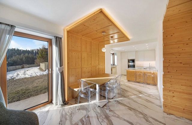 Apartment "Roda A Parte" with Mountain View, Wi-Fi & Garden