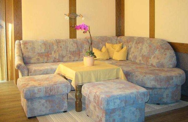 Apartment Rosenblick 1 - Ferienpension Florian H��sle