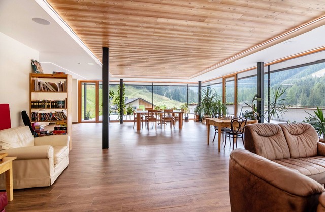 Apartment 'Rumwaldhof Edelweiss' with Mountain View, Shared Terrace and Wi-Fi