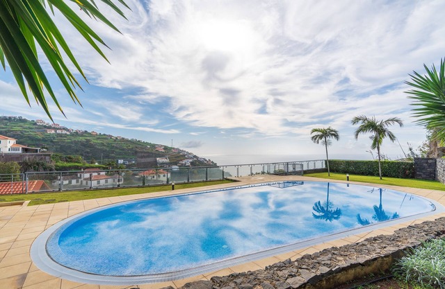 Apartment Serramar , Tranquility , wonderful views of the sea and mountains