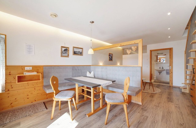 Apartment 'Salahaus Liebe' with Mountain View, Shared Terrace and Wi-Fi