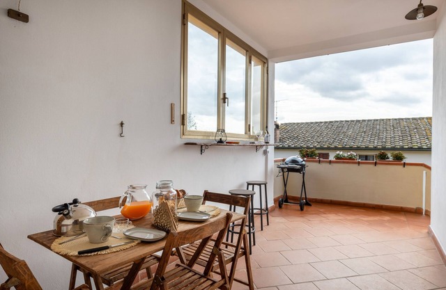 Apartment 'Sasso 3' with Private Terrace, Wi-Fi and Air Conditioning
