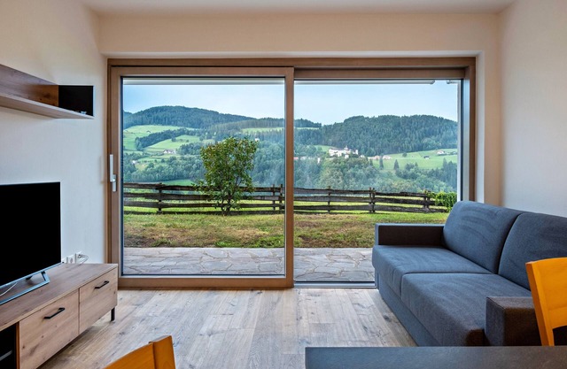 Apartment "Schlern Living 1" with Mountain View and Private Garden