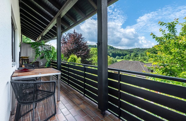 Apartment 'Schlossblick' with Private Terrace, Balcony and Wi-Fi