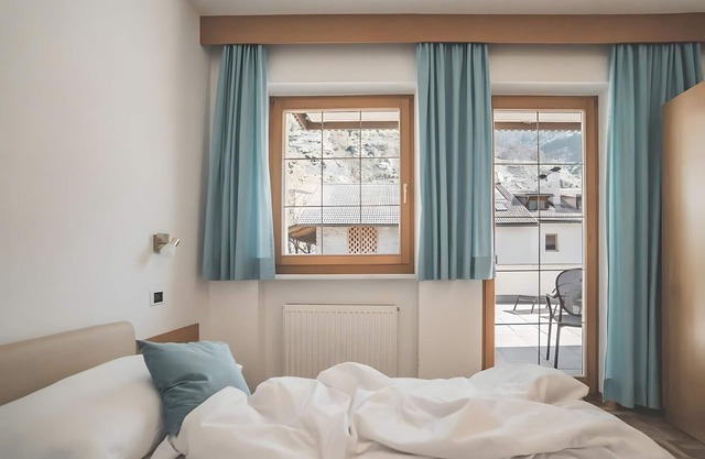 Apartment 'Schnatzhof Typ A5' with Mountain View, Shared Pool and Wi-Fi