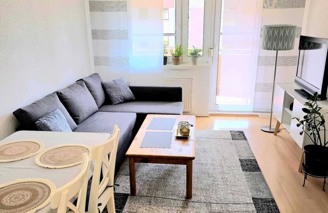Apartment 'Schönes In Walschleben' with Balcony and Wi-Fi
