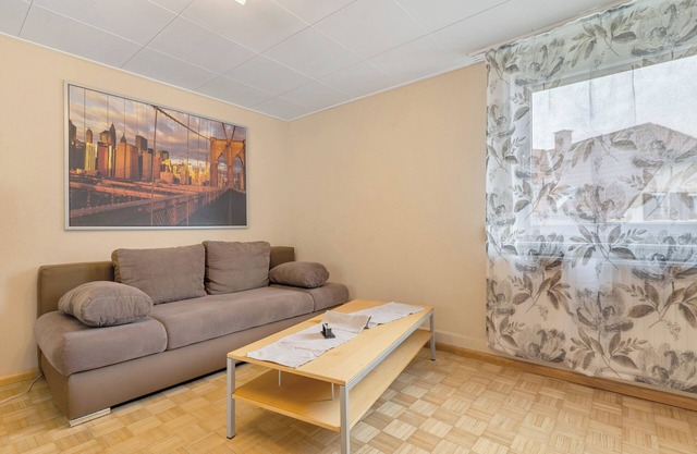 Apartment 'Schrammis Ferienwohnung Mit Balkon' with Shared Terrace, Garden and Wi-Fi