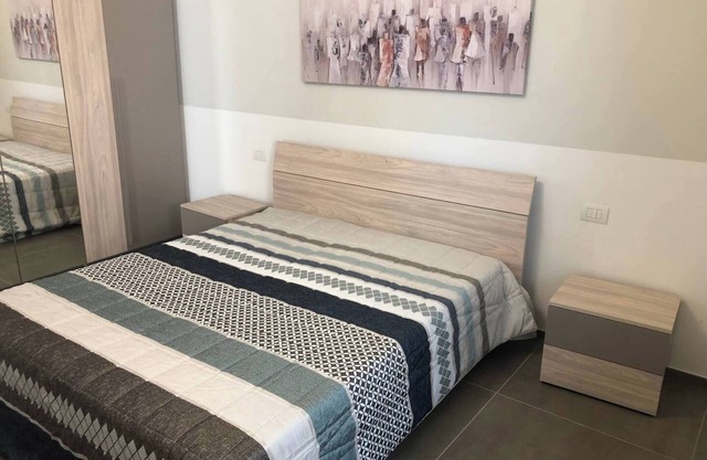 Apartment 'Scirocco' with Private Terrace, Wi-Fi and Air Conditioning