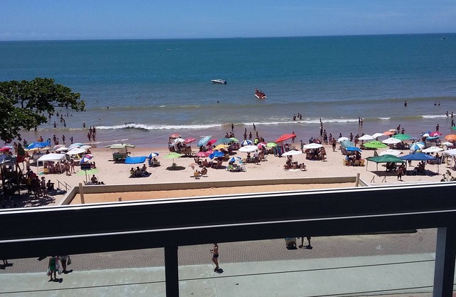APARTMENT SEAFRONT WITH WI-FI, EXCELLENT LOCATION, Balcony, 3 bedrooms