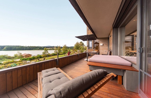 Apartment "Seen-Sucht" with Lake View, Shared Garden & Wi-Fi