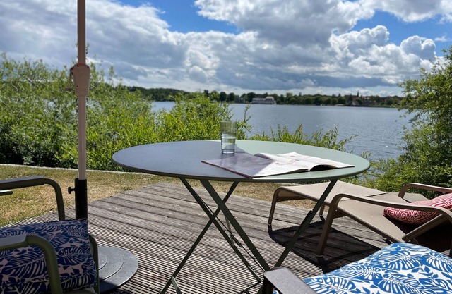 Apartment Serrahn directly at the lake *garden *terrace*dog - Serrahn