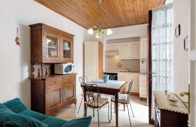 Apartment 'Sestri Ponente House' with Shared Garden, Wi-Fi and Air Conditioning