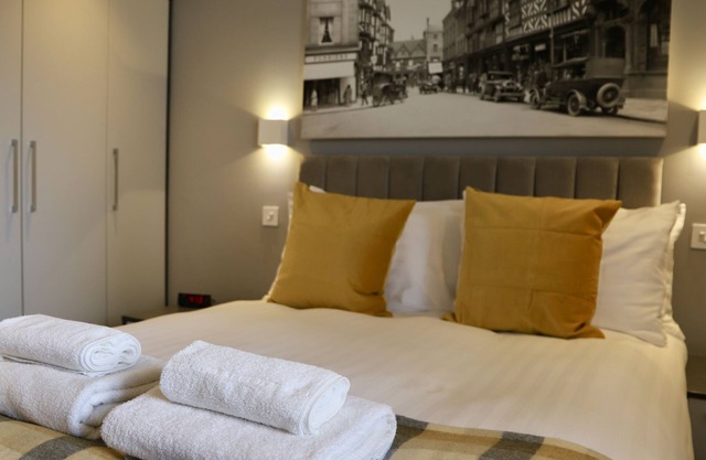 Apartment Seven