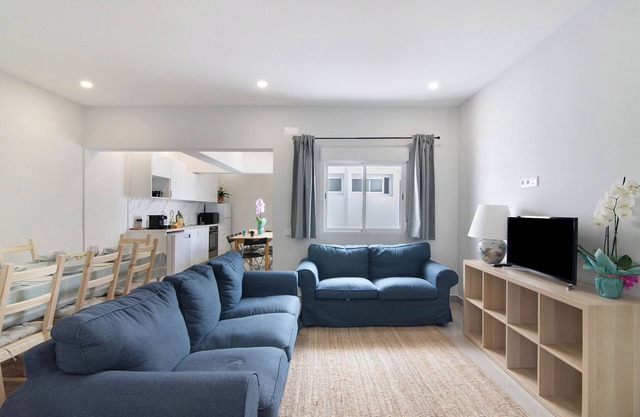 Apartment 'Skipper House' with Private Terrace and Wi-Fi